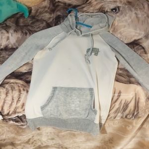 Long sleeve with hood